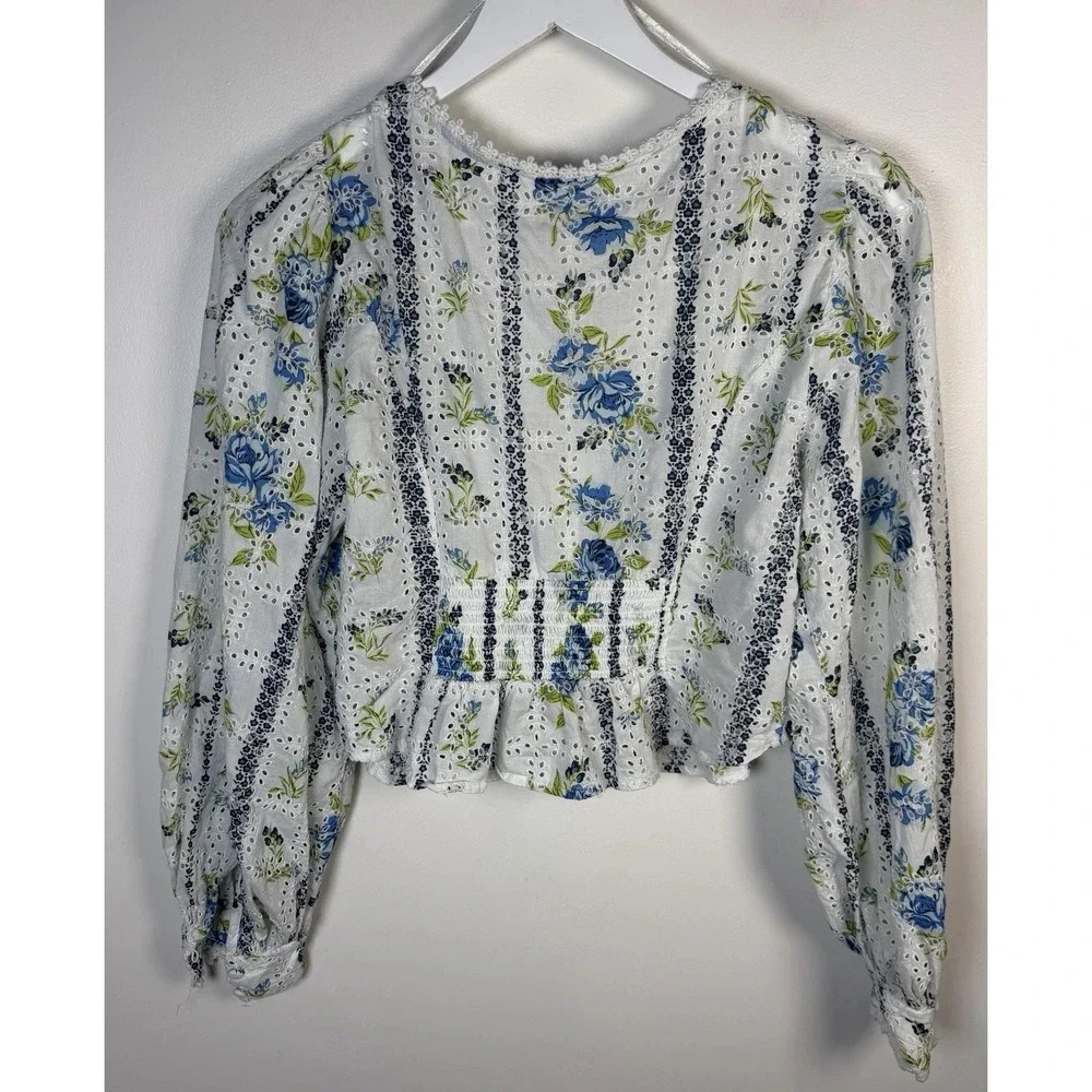 Free People Floral Printed Blossom Eyelet Blouse‎ Smocked White Combo Sz Small